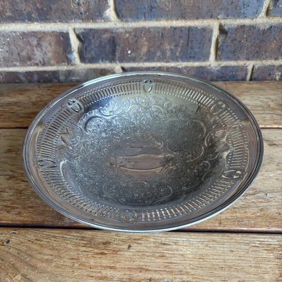 VTG Barker Brothers England Silver Plate Round Footed Reticulated Bowl Ornate - Picture 2 of 10